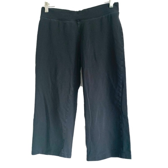 C9 by Champion Black Capri Yoga Dance Wide Leg Workout Leggings size Medium - Picture 1 of 7